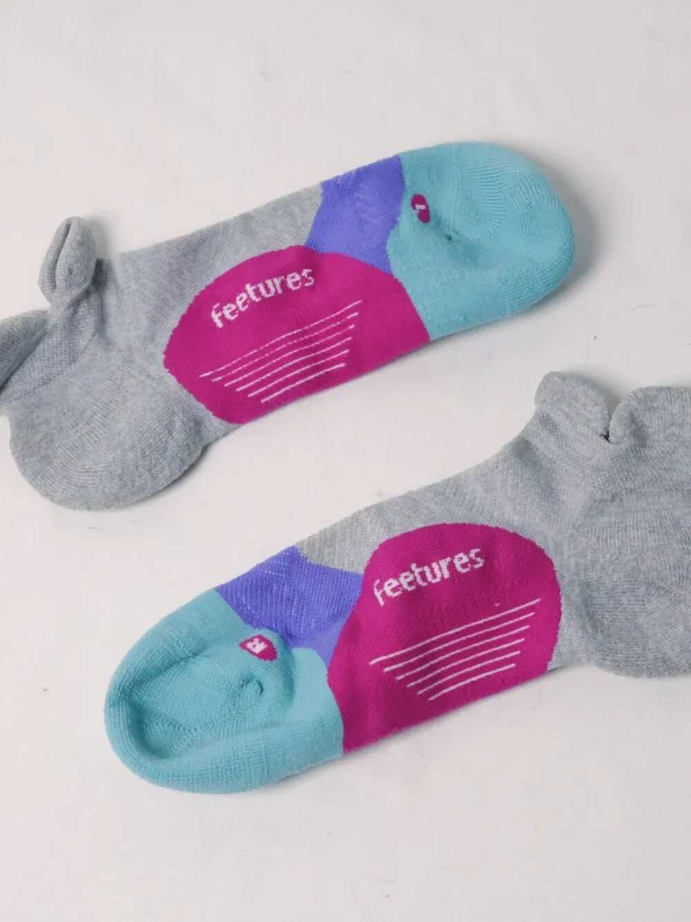 Feetures Elite Ankle Socks No Blisters - Size M